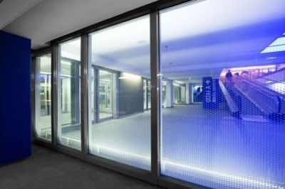 vetri sicurezza stratificati blindati antiproiettile camera arredamento interni decorati rivestimenti murali scale parapetti balaustre pensiline tagliafuoco vetri sicurezza stratificati blindati antiproiettile camera arredamento interni decorati rivestimenti murali scale parapetti balaustre pensiline tagliafuoco