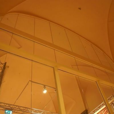 vetri sicurezza stratificati blindati antiproiettile camera arredamento interni decorati rivestimenti murali scale parapetti balaustre pensiline tagliafuoco vetri sicurezza stratificati blindati antiproiettile camera arredamento interni decorati rivestimenti murali scale parapetti balaustre pensiline tagliafuoco